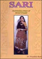 Sari Traditional Wear of Indian Women 1st Edition,8171102076,9788171102076