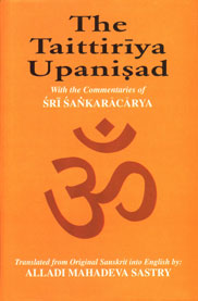 The Taittiriya Upanisad With the Commentaries of Sri Sankaracarya Sri Suresvaracarya 1st Edition,8180900525,9788180900525